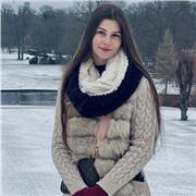 Sono madrelingua inglese con esperienza, pronta ad aiutarti